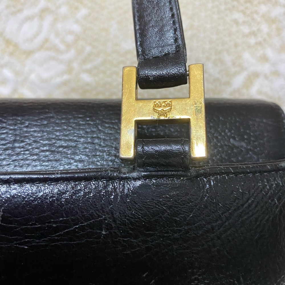 AUTHENTIC MCM MINI LEATHER HANDBAG - Picture 10 of 16
